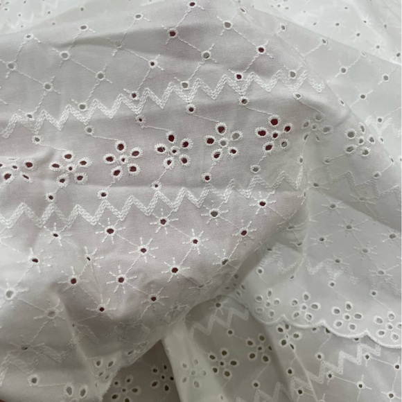 NWT Torrid Women's 4X (26) Plus Size Eyelet Button Up Long Sleeve White Cloud - Picture 9 of 15